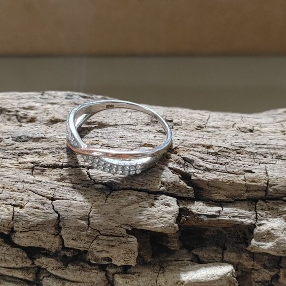 Large Size Sterling Silver 925 Infinity Ring Rose Gold Merle Diamond Accent 10.5 - Picture 4 of 10